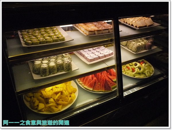 熱海大飯店-餐廳：台北北投 熱海大飯店 Buffet吃到飽 HAPO海寶尾牙聚～那卡西懷舊氣氛
