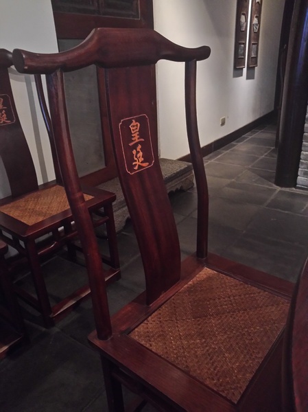 皇廷中華料理餐廳:正宗江西養生料理~皇廷煨湯