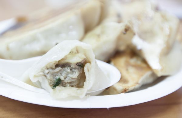 阿財鍋貼水餃專賣店(石牌) - 1