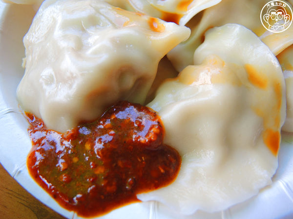 阿財鍋貼水餃專賣店：呷飽祙【台北北投･阿財鍋貼】高人氣爆漿鍋貼