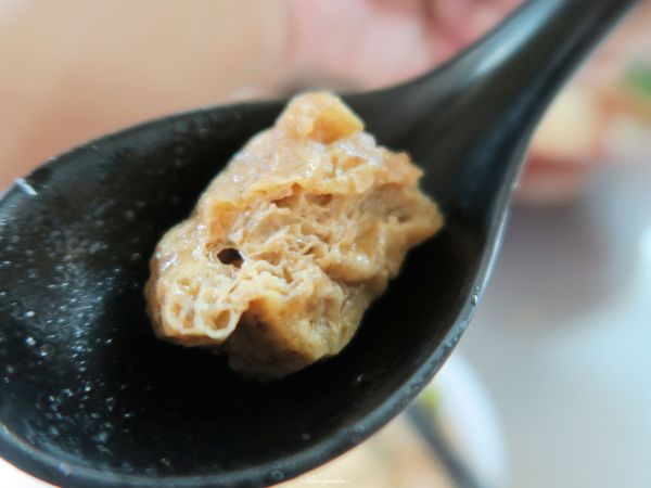 粟家牛肉麵：[北投在地美食]台北 粟家牛肉麵~牛肉麵比賽常勝軍之牛肉麵