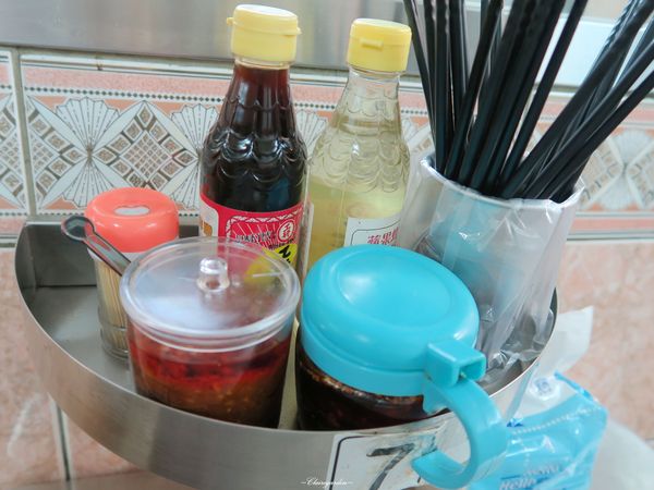 粟家牛肉麵：[北投在地美食]台北 粟家牛肉麵~牛肉麵比賽常勝軍之牛肉麵