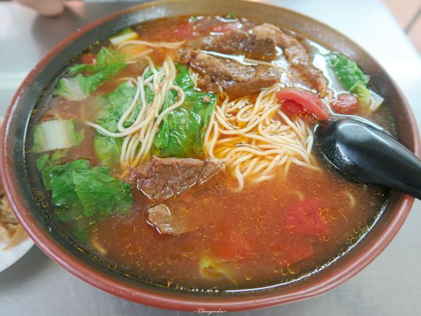 粟家牛肉麵：[北投在地美食]台北 粟家牛肉麵~牛肉麵比賽常勝軍之牛肉麵