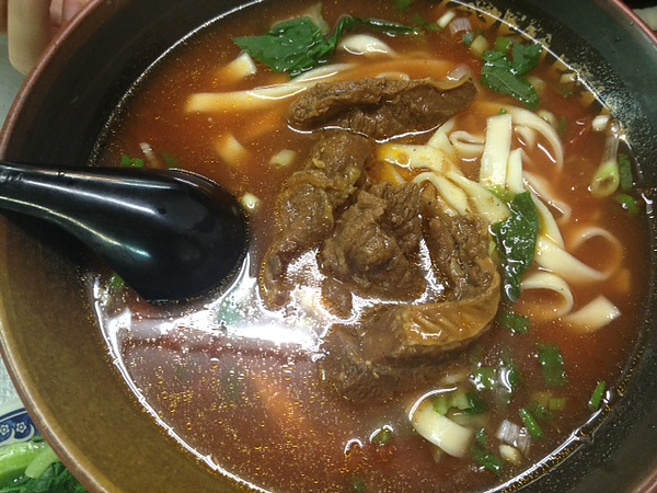 粟家牛肉麵 茄汁牛肉麵