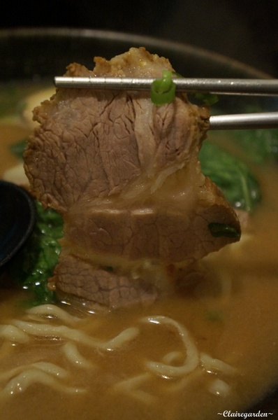 滿客屋拉麵(原滿來溫泉拉麵)：[北投在地美食]台北滿客屋拉麵~來自溫泉的蛋和排骨，大推的其實是排骨XD