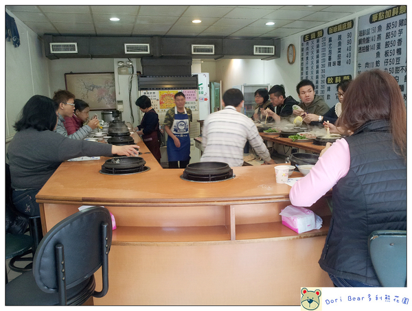 王朝迷您石頭火鍋店:一個人也可以好好享受的石頭小火鍋~ 王朝迷您石頭火鍋店