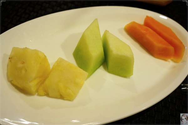 高樂餐飲：台北 捷運南港展覽館站 高樂餐飲~鐵板燒&日本料理一次享受