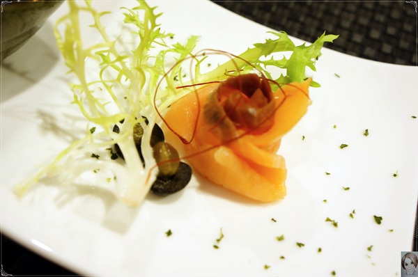 高樂餐飲：台北 捷運南港展覽館站 高樂餐飲~鐵板燒&日本料理一次享受