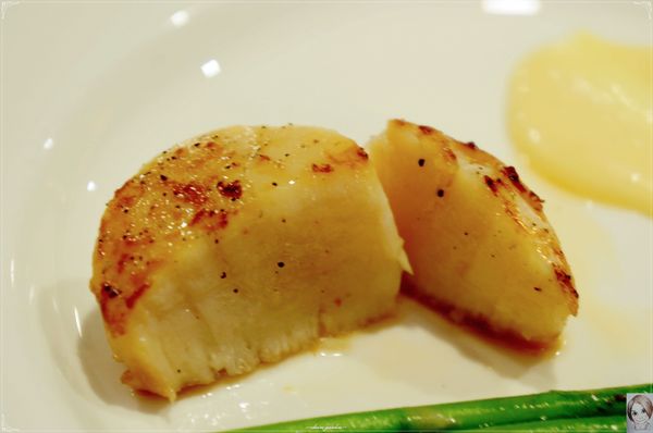 高樂餐飲：台北 捷運南港展覽館站 高樂餐飲~鐵板燒&日本料理一次享受