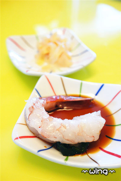 高樂餐飲-鐵板料理 與 小高玉迴轉壽司：［台北信義區］美味海鮮饗宴。【高樂餐飲-鐵板料理 與 小高玉迴轉壽司】炙燒握壽司/生魚片/海膽山藥細麵/胡麻豆腐體驗(捷運南港展覽館站美食餐廳)。