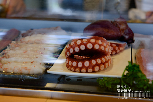 高樂餐飲-鐵板料理 與 小高玉迴轉壽司：【口碑券| 高樂 小高玉迴轉壽司】食材實在美味滿點 賓至如歸的友善餐廳