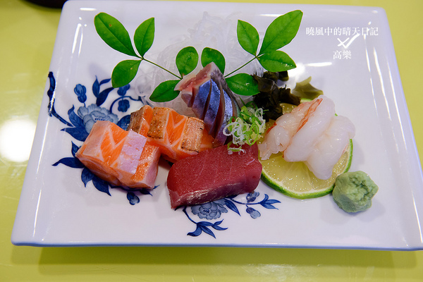 高樂餐飲-鐵板料理 與 小高玉迴轉壽司：【口碑券| 高樂 小高玉迴轉壽司】食材實在美味滿點 賓至如歸的友善餐廳