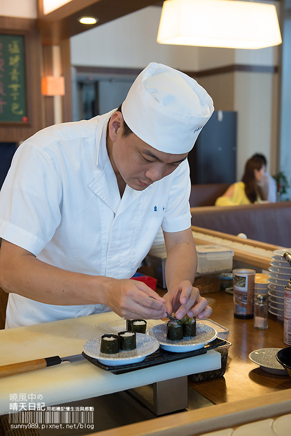 高樂餐飲-鐵板料理 與 小高玉迴轉壽司：【口碑券| 高樂 小高玉迴轉壽司】食材實在美味滿點 賓至如歸的友善餐廳