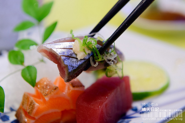 高樂餐飲-鐵板料理 與 小高玉迴轉壽司：【口碑券| 高樂 小高玉迴轉壽司】食材實在美味滿點 賓至如歸的友善餐廳
