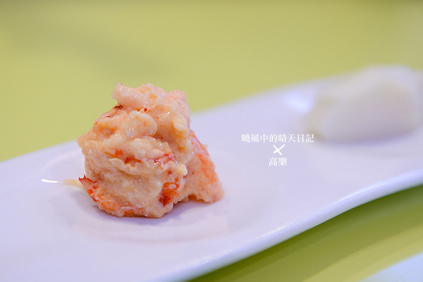 高樂餐飲-鐵板料理 與 小高玉迴轉壽司：【口碑券| 高樂 小高玉迴轉壽司】食材實在美味滿點 賓至如歸的友善餐廳