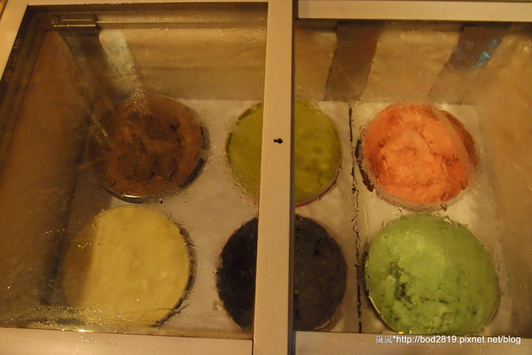 潮肉壽喜燒:【台北南港】潮肉壽喜燒-多元化的壽喜燒吃法,讓你吃不膩!吃完還可以逛逛五分埔喔