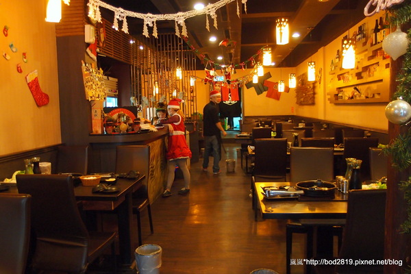 潮肉壽喜燒:【台北南港】潮肉壽喜燒-多元化的壽喜燒吃法,讓你吃不膩!吃完還可以逛逛五分埔喔