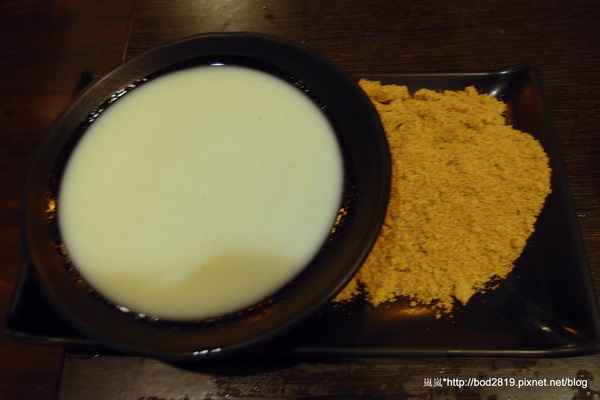 潮肉壽喜燒:【台北南港】潮肉壽喜燒-多元化的壽喜燒吃法,讓你吃不膩!吃完還可以逛逛五分埔喔