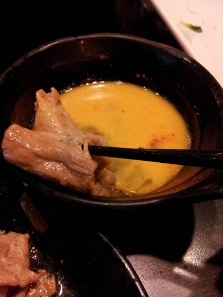 潮肉壽喜燒:【台北南港】潮肉壽喜燒-多元化的壽喜燒吃法,讓你吃不膩!吃完還可以逛逛五分埔喔