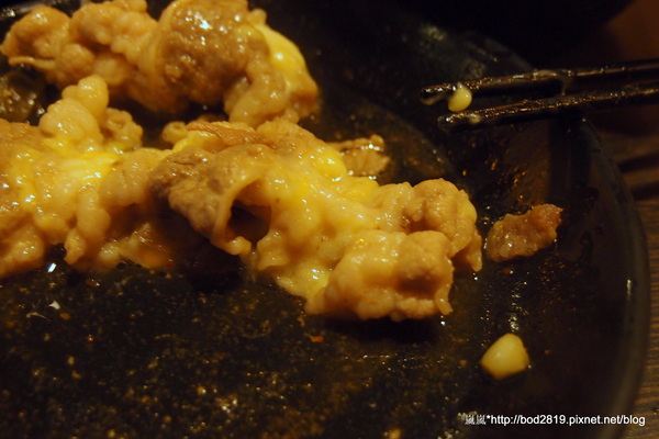 潮肉壽喜燒:【台北南港】潮肉壽喜燒-多元化的壽喜燒吃法,讓你吃不膩!吃完還可以逛逛五分埔喔