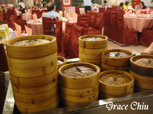 金獅大酒樓:金獅大酒樓~推車小點懷舊港式飲茶,港點好好味!(萬華.西門町)