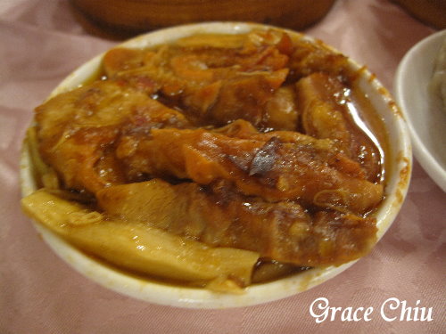 金獅大酒樓:金獅大酒樓~推車小點懷舊港式飲茶,港點好好味!(萬華.西門町)