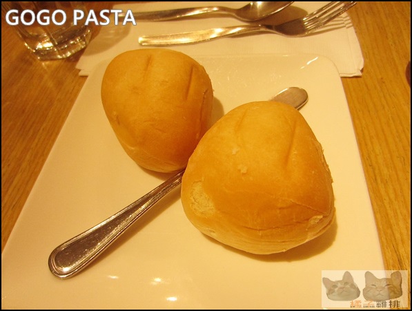 GoGo Pasta / 敦南旗艦店：【橘子雞排】台北東區美食-GOGO PASTA 敦南旗艦店