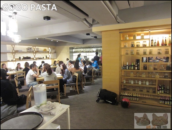 GoGo Pasta / 敦南旗艦店：【橘子雞排】台北東區美食-GOGO PASTA 敦南旗艦店