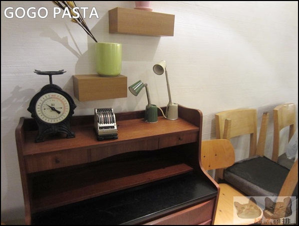 GoGo Pasta / 敦南旗艦店：【橘子雞排】台北東區美食-GOGO PASTA 敦南旗艦店