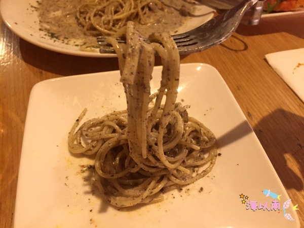 GoGo Pasta(敦南旗艦店)：【台北東區】GoGo Pasta敦南旗艦店 道地異國料理 西班牙生火腿披薩 匈牙利燉牛肉 松露野蕈義大利麵 近忠孝敦化站 可包場