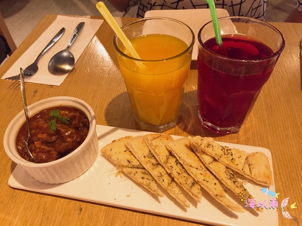 GoGo Pasta(敦南旗艦店)：【台北東區】GoGo Pasta敦南旗艦店 道地異國料理 西班牙生火腿披薩 匈牙利燉牛肉 松露野蕈義大利麵 近忠孝敦化站 可包場