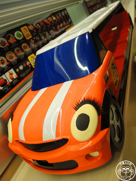 弥味壽司YUMMY SUSHI：呷飽祙【台北萬華･弥味壽司】帥氣跑車送餐