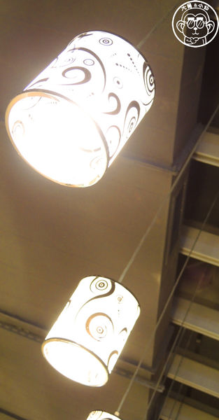 弥味壽司YUMMY SUSHI：呷飽祙【台北萬華･弥味壽司】帥氣跑車送餐