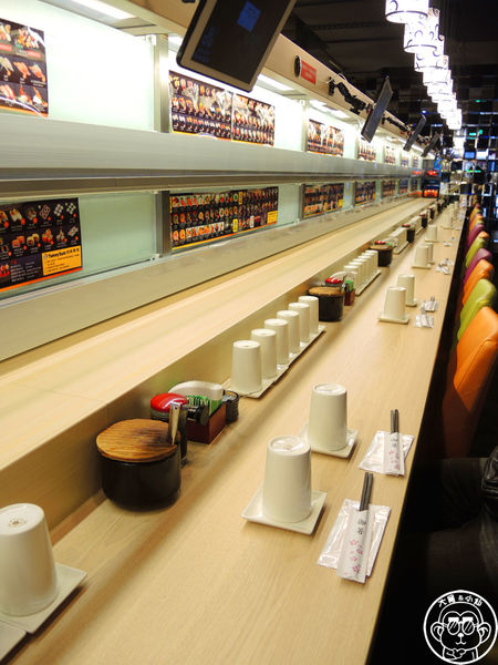 弥味壽司YUMMY SUSHI：呷飽祙【台北萬華･弥味壽司】帥氣跑車送餐