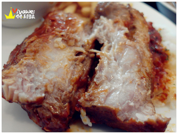 choir cafe快樂美式餐廳：台北萬華區｜西門町電影街內美式餐點專賣『快樂美式餐廳 Choir Cafe』