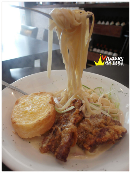 choir cafe快樂美式餐廳：台北萬華區｜西門町電影街內美式餐點專賣『快樂美式餐廳 Choir Cafe』