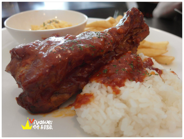 choir cafe快樂美式餐廳：台北萬華區｜西門町電影街內美式餐點專賣『快樂美式餐廳 Choir Cafe』