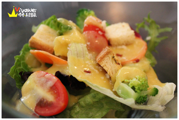 choir cafe快樂美式餐廳：台北萬華區｜西門町電影街內美式餐點專賣『快樂美式餐廳 Choir Cafe』