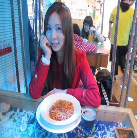 魚窩休閒茶坊的相片 - 萬華區)