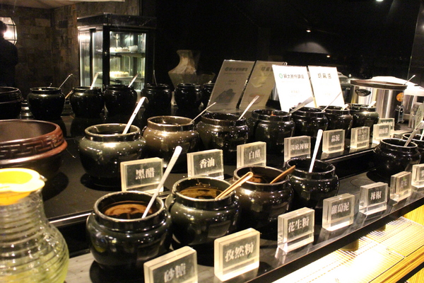 鍋大爺蒙古麻辣鍋(西門店)：鍋大爺蒙古麻辣鍋吃到飽(西門店)