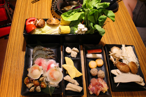 鍋大爺蒙古麻辣鍋(西門店)：[台北]火鍋吃到飽 鍋大爺蒙古麻辣鍋(西門店)