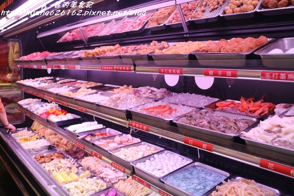 皇家帝國鴛鴦火鍋:【台北萬華區】台北火鍋推薦『 皇家帝國鴛鴦火鍋』吃到飽、捷運西門站~