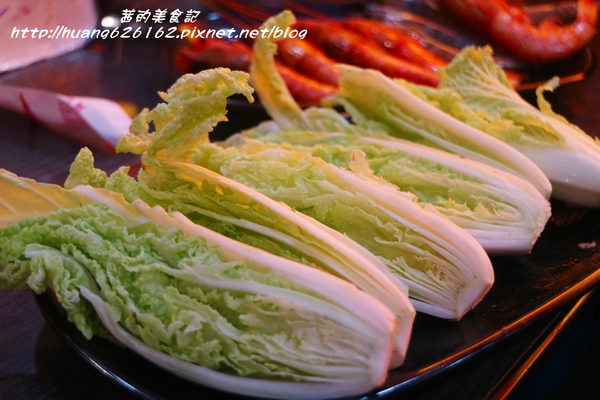 皇家帝國鴛鴦火鍋:【台北萬華區】台北火鍋推薦『 皇家帝國鴛鴦火鍋』吃到飽、捷運西門站~