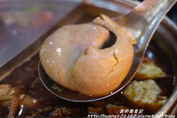 皇家帝國鴛鴦火鍋:【台北萬華區】台北火鍋推薦『 皇家帝國鴛鴦火鍋』吃到飽、捷運西門站~