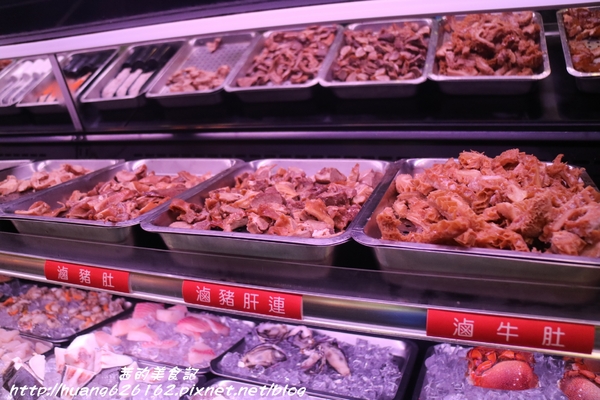 皇家帝國鴛鴦火鍋:【台北萬華區】台北火鍋推薦『 皇家帝國鴛鴦火鍋』吃到飽、捷運西門站~