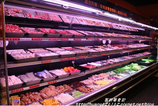 皇家帝國鴛鴦火鍋:【台北萬華區】台北火鍋推薦『 皇家帝國鴛鴦火鍋』吃到飽、捷運西門站~ 皇家帝國鴛鴦火鍋:【台北萬華區】台北火鍋推薦『 皇家帝國鴛鴦火鍋』吃到飽、捷運西門站~