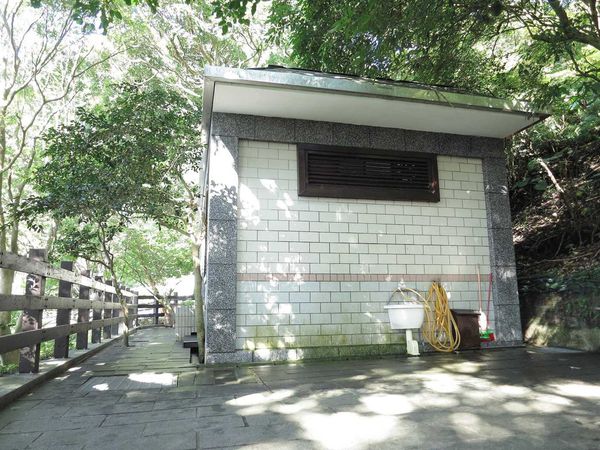 【台北旅遊】觀音山硬漢嶺夜景-淡水河口的美麗夜景