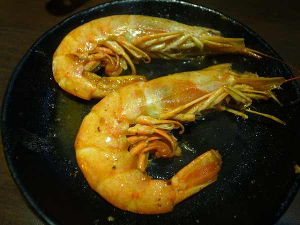 瘋麻辣頂級鴛鴦麻辣火鍋(西門店)：<台北|西門>吃麻辣鍋前先吃花雕雞？好滿足好划算!!!瘋麻辣頂級鴛鴦麻辣火鍋