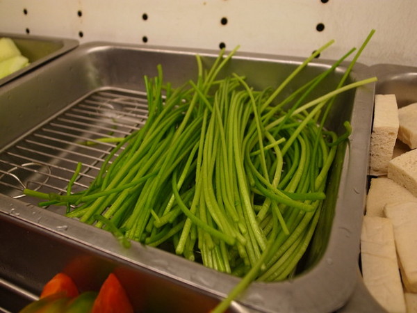 瘋麻辣頂級鴛鴦麻辣火鍋(西門店)：<台北|西門>吃麻辣鍋前先吃花雕雞？好滿足好划算!!!瘋麻辣頂級鴛鴦麻辣火鍋