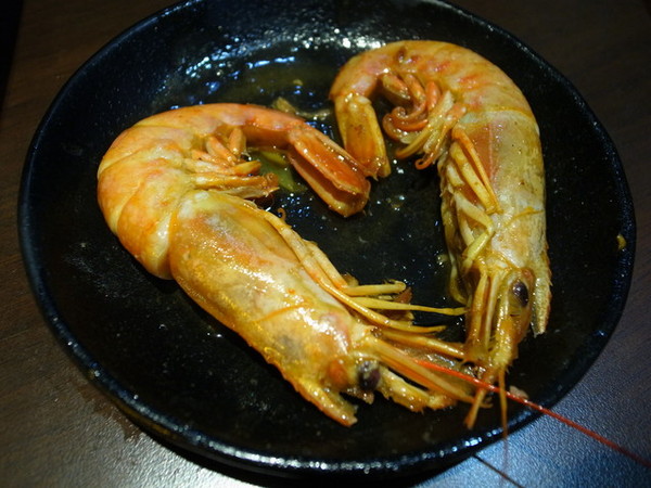 瘋麻辣頂級鴛鴦麻辣火鍋(西門店)：<台北|西門>吃麻辣鍋前先吃花雕雞？好滿足好划算!!!瘋麻辣頂級鴛鴦麻辣火鍋